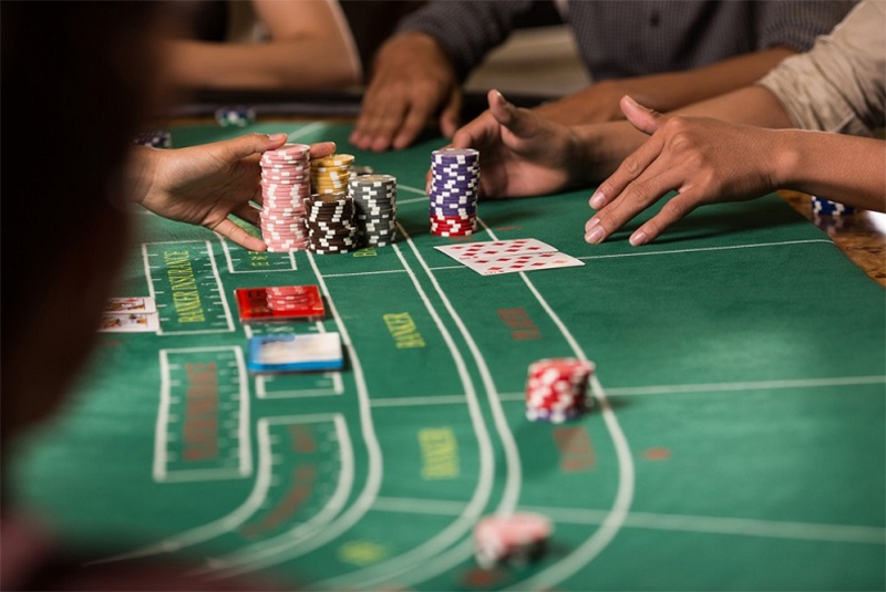 Kiếm tiền từ baccarat cũng có nhiều rủi ro